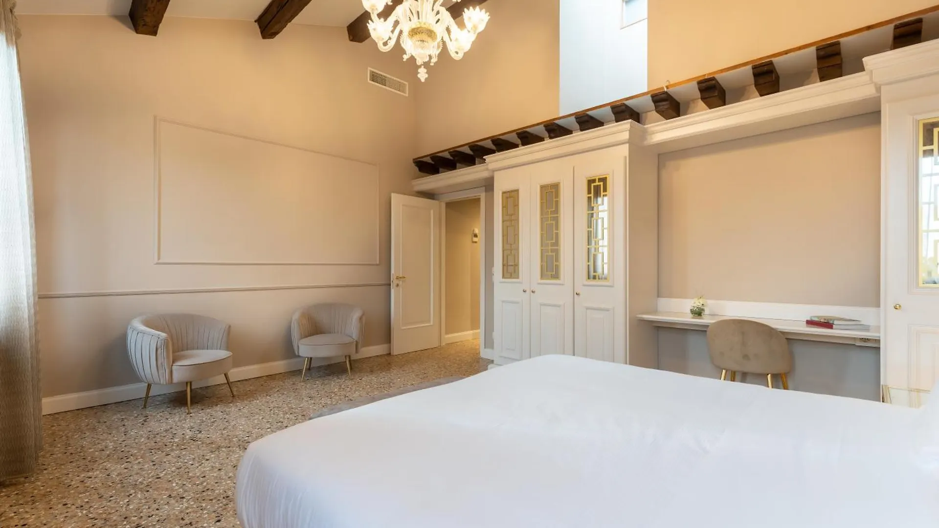 San Vio Palace Luxury Apartments Venezia 0*,  Italia