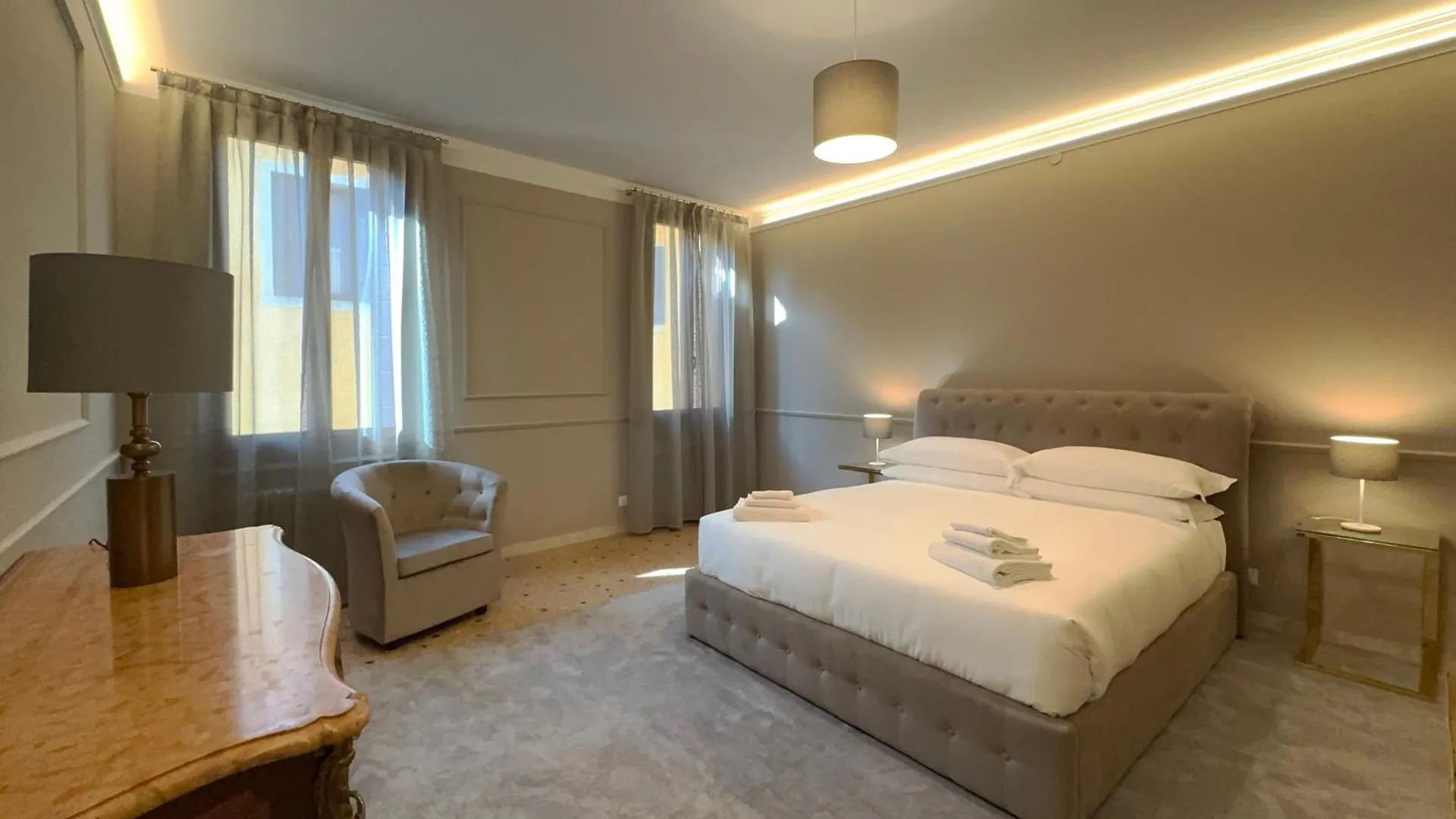 San Vio Palace Luxury Apartments Venezia