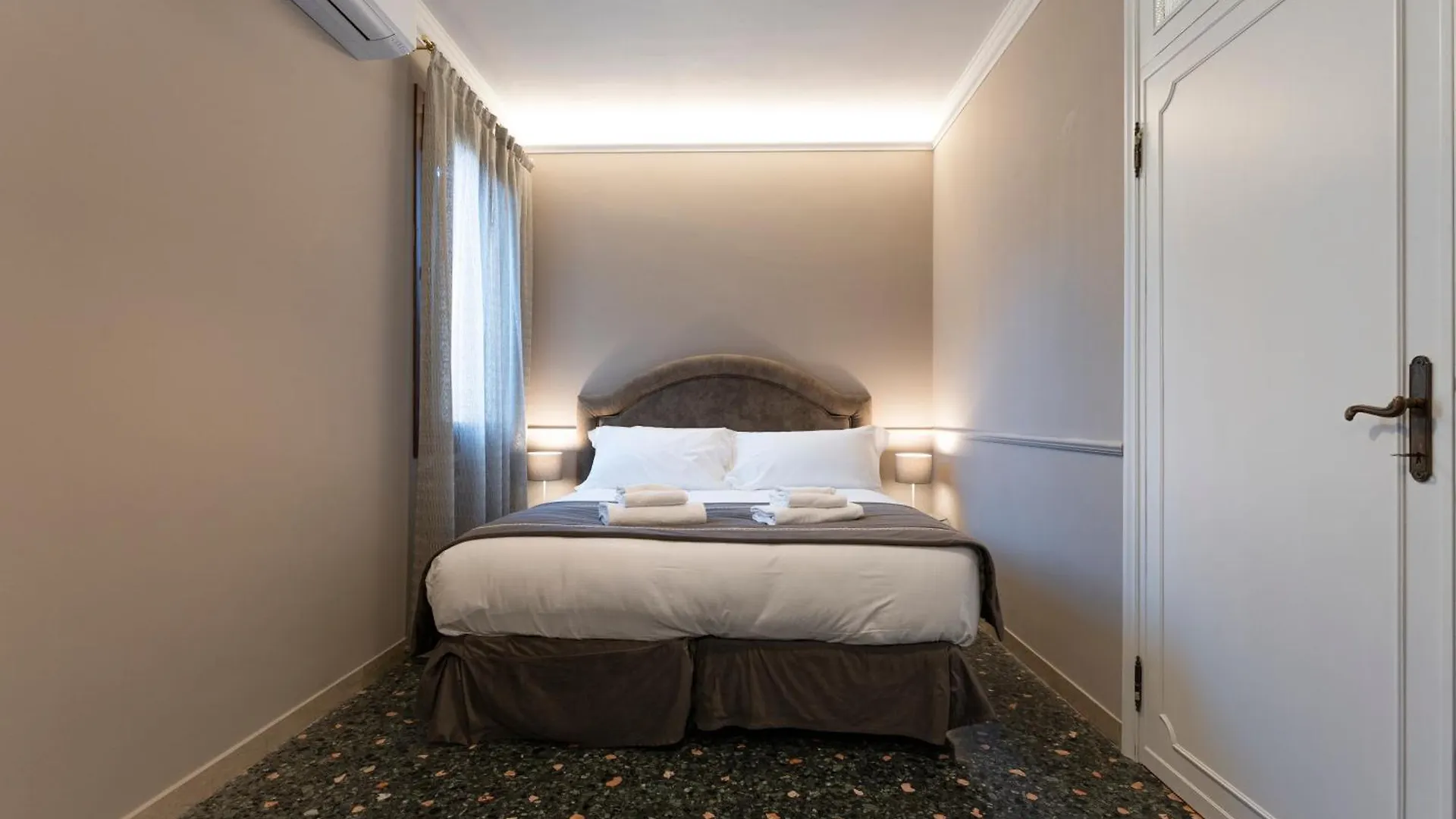 San Vio Palace Luxury Apartments Venezia