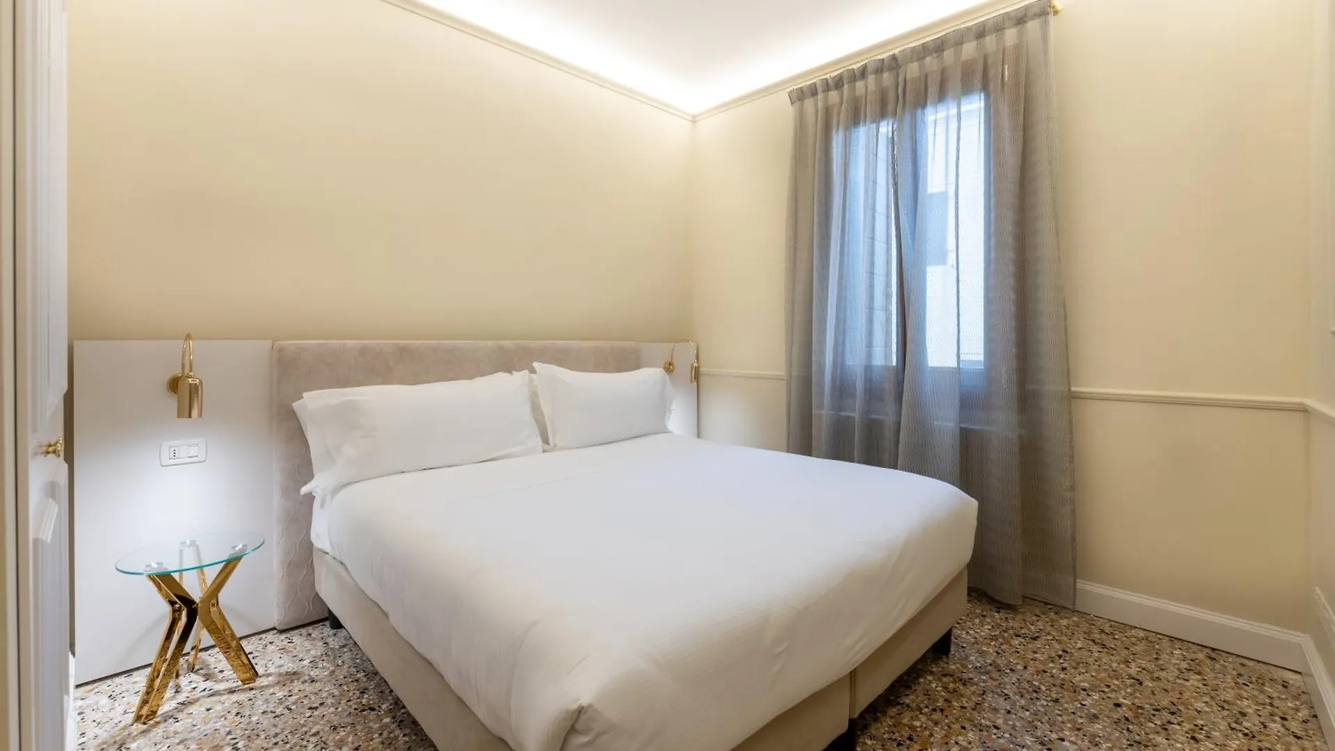 San Vio Palace Luxury Apartments Venice 0*,  Italy