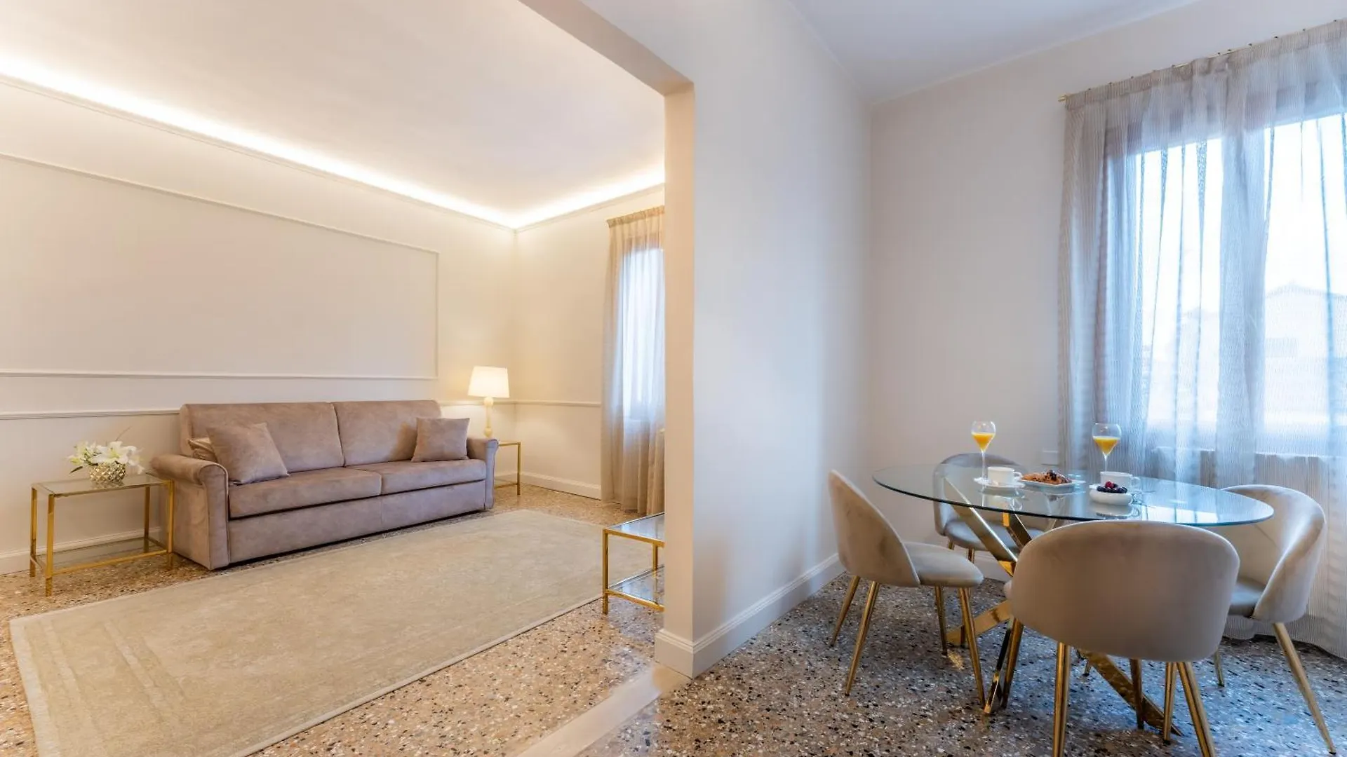 San Vio Palace Luxury Apartments 베니스 0*,
